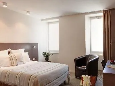 ***  Hotel Le Benhuyc Binic Francja