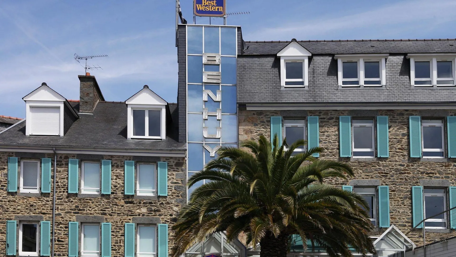Hotel Le Benhuyc Binic 3*,