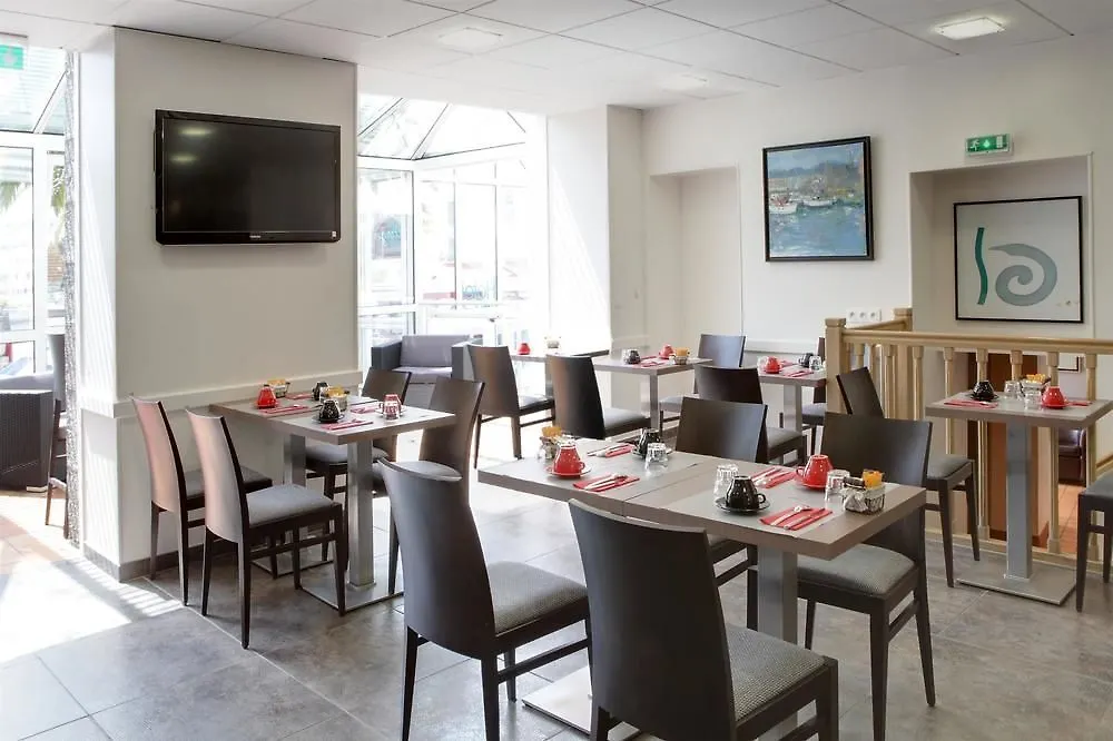 ביניק Hotel Le Benhuyc